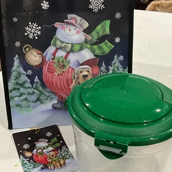 LocknLock Festive Holiday Gift Bags with Containers 4 sets - Picture 9 of 11